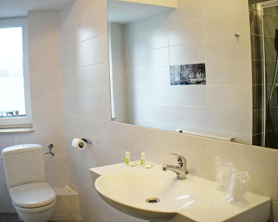 Hotel Orlik Plonsk Phòng bức ảnh
